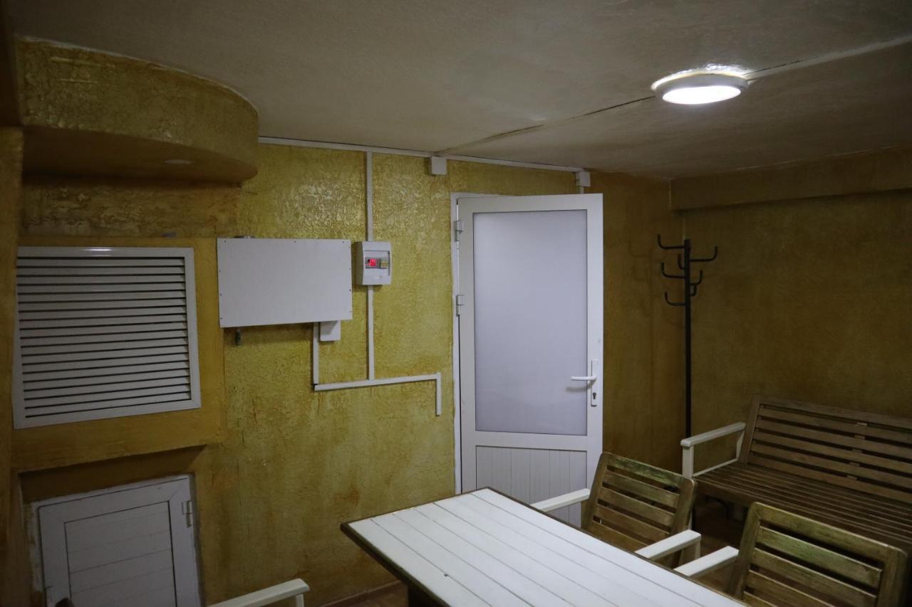 Ecopana Hotel Turkistan Buitenkant foto
